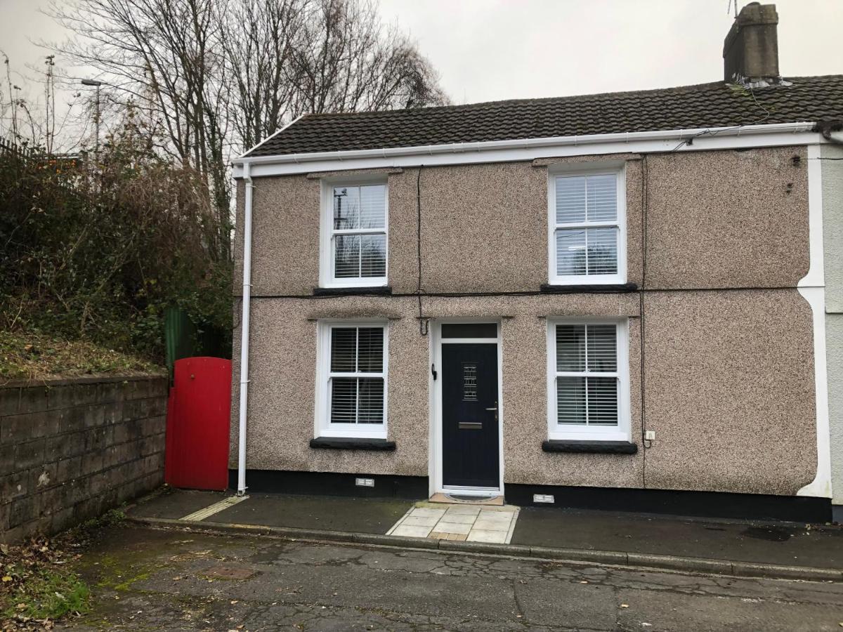Ferienwohnung Rj S House Merthyr Tydfil Exterior foto