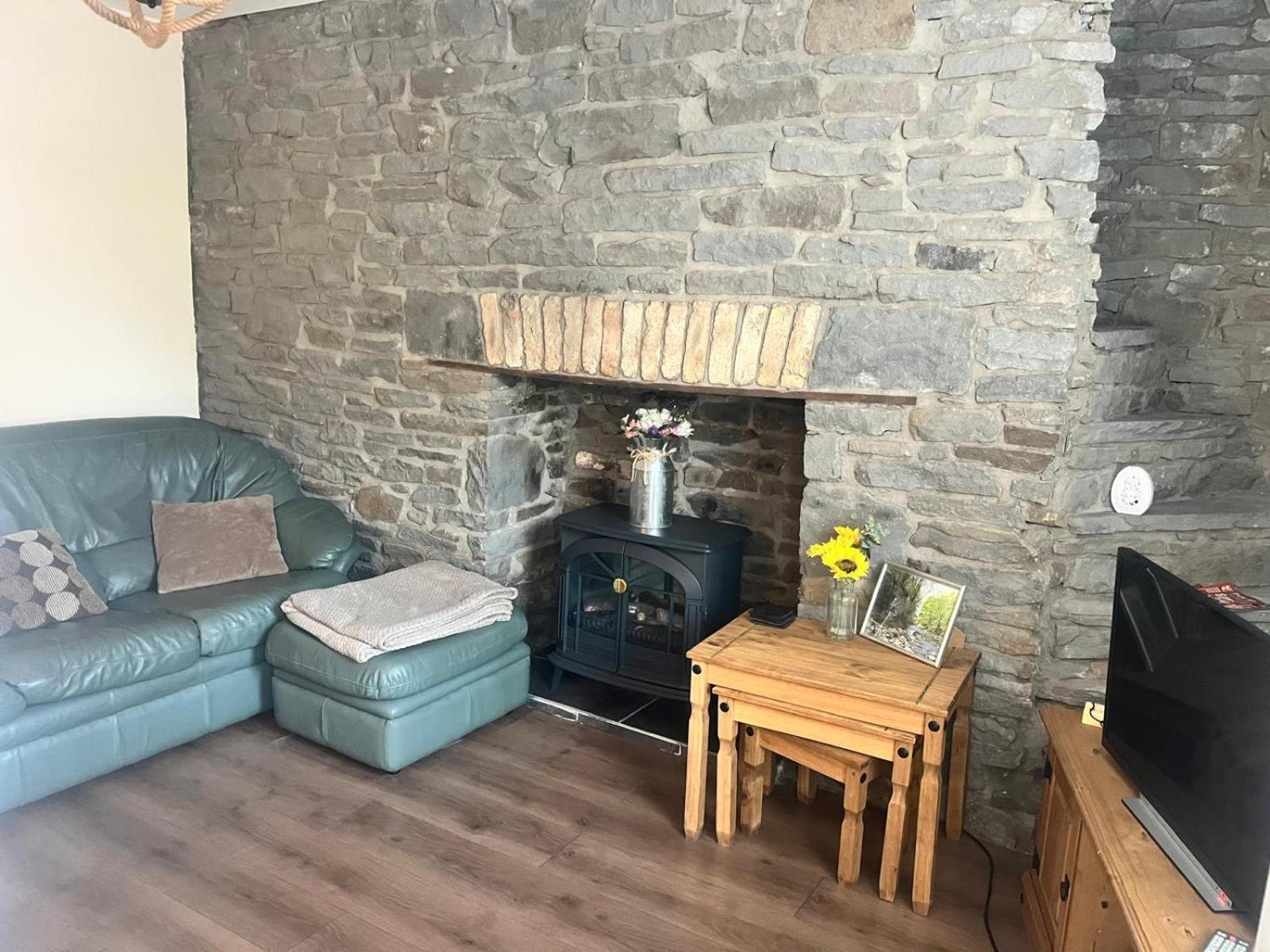 Ferienwohnung Rj S House Merthyr Tydfil Exterior foto